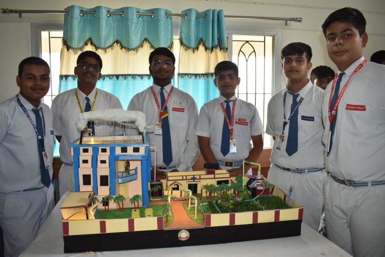 On 26th August 2023, St. Paul’s School Jhinjhari organized ‘PAULIAN SPECTACULO 2023-24’ a science, art and craft exhibition.  All the students from various classes participated...... Read More