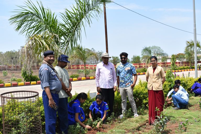 St. Paul’s School, Jhinjhari, Katni organized a tree planting event on 6th July , 2023.The students from various grades actively participated in this event. Manager Father SIBI Joseph......Read More